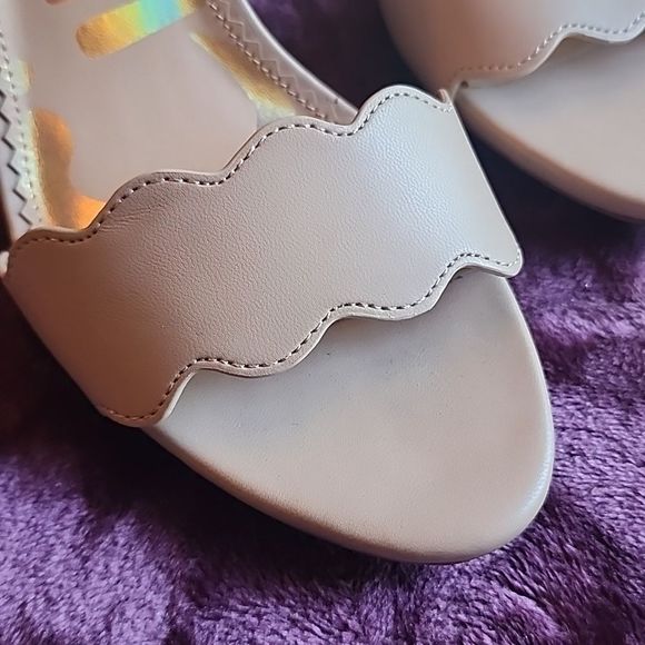 Circus by Sam Edleman - Picture 8 of 8